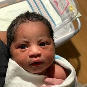 Meet your Posher, Chivone